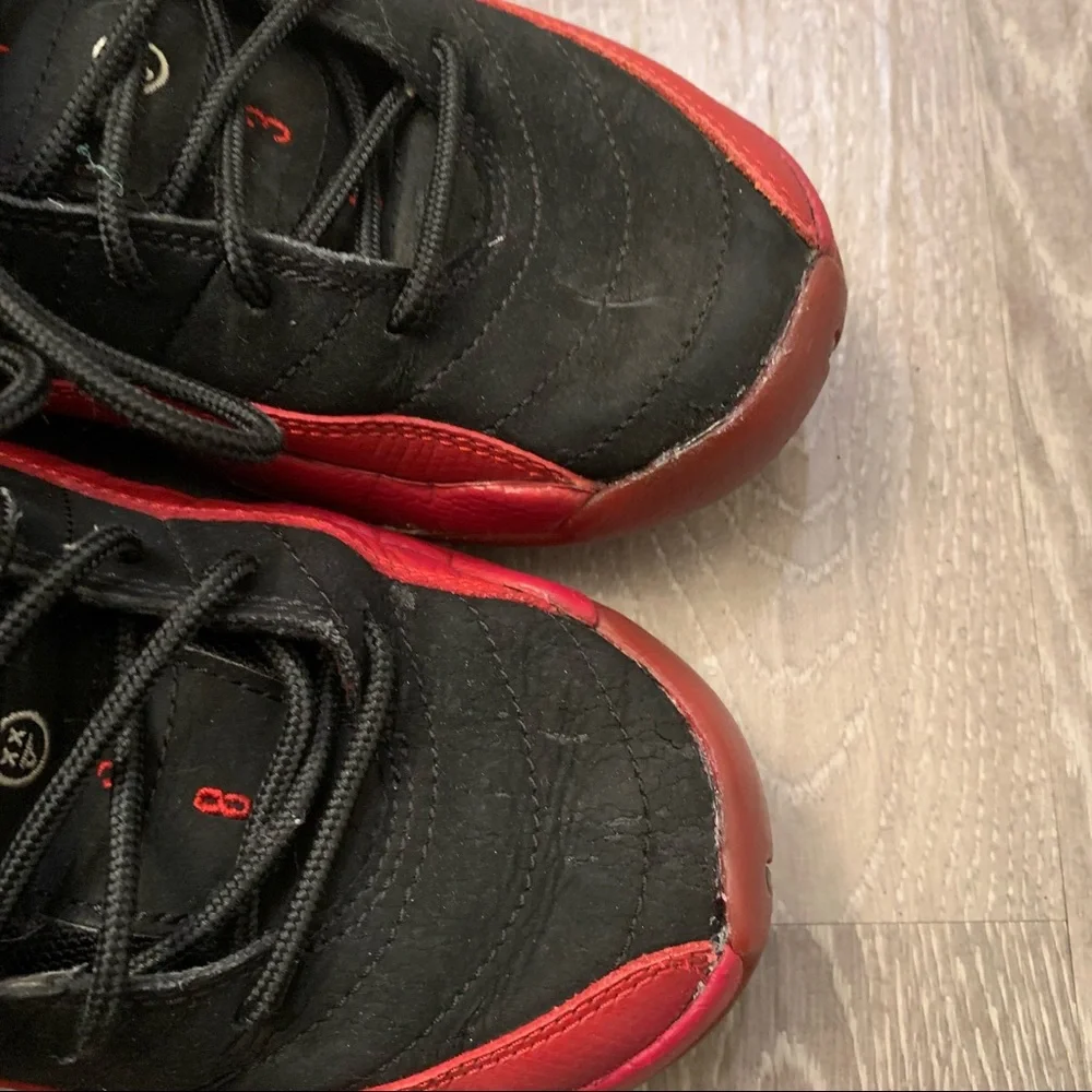 Nike Retro Air Jordan 12 Flu Game 2009 Black Suede W/Red Youth Size 5Y